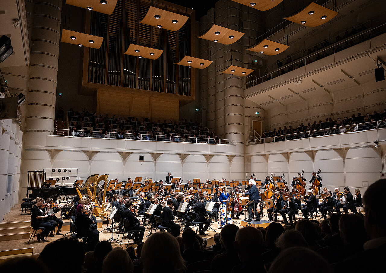 Das London Symphony Orchestra auf der Bühne des Konzerthaus Dortmund