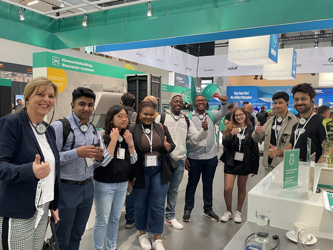 Führung von Fachexperten der Wilo Gruppe zum Thema Wasser auf dem Messestand