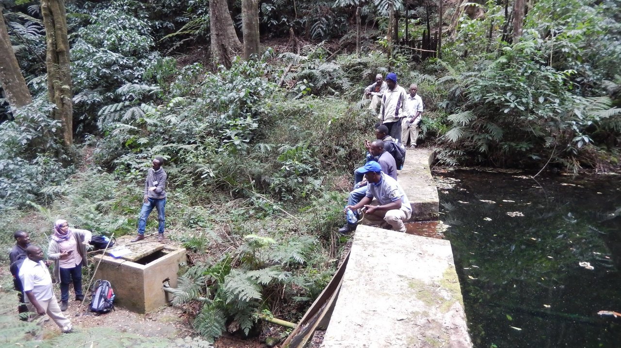 Besuch eines Wasserversorgungssystems